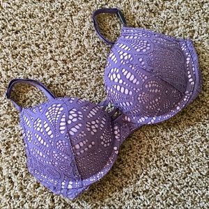 Victoria’s Secret Push-up Bra 32B